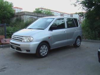 2001 Mitsubishi Dingo For Sale