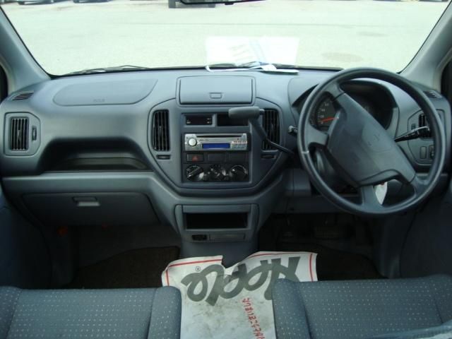 2002 Mitsubishi Dingo