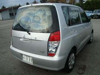 Mitsubishi Dingo