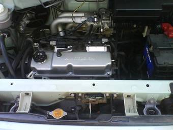 2002 Mitsubishi Dingo For Sale