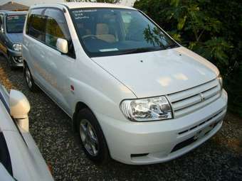 2003 Mitsubishi Dingo