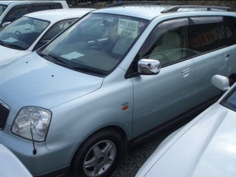 2000 Mitsubishi Dion