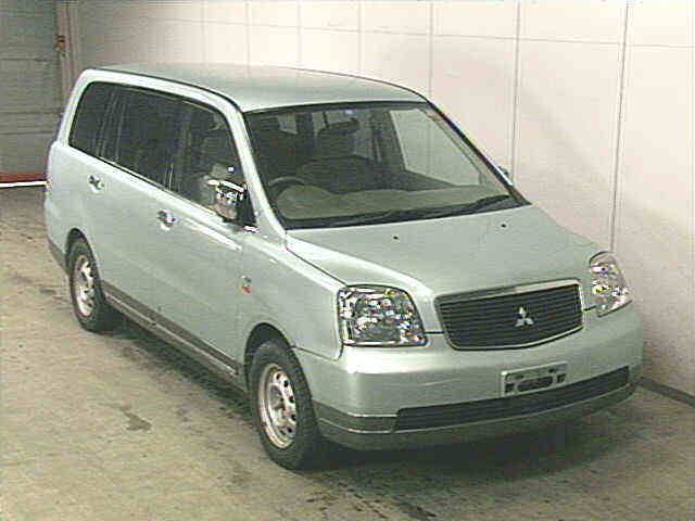 2000 Mitsubishi Dion