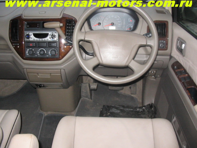 2000 Mitsubishi Dion Pictures