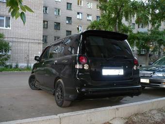 2000 Mitsubishi Dion Pictures