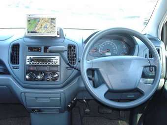 2001 Mitsubishi Dion Images