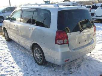 2001 Mitsubishi Dion Pics