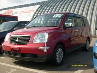 2001 Mitsubishi Dion Pictures