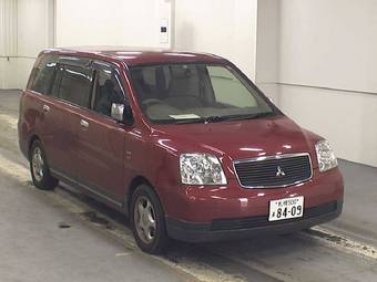 2001 Mitsubishi Dion