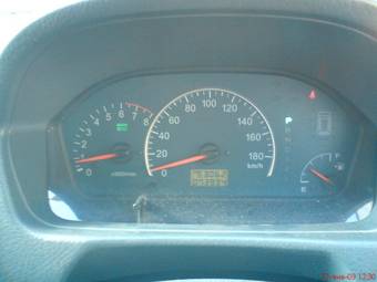 2001 Mitsubishi Dion Pictures