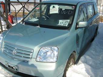 2002 Mitsubishi Dion Pics