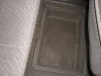 2002 Mitsubishi Dion Pics