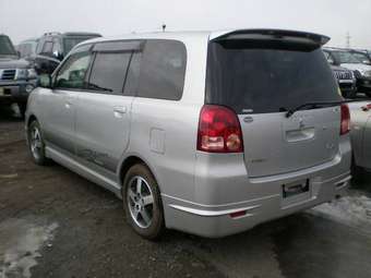 2002 Mitsubishi Dion Pictures