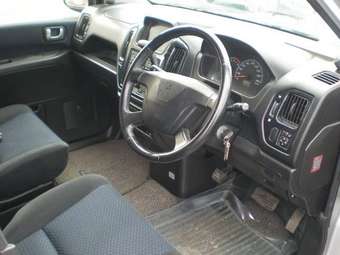 2002 Mitsubishi Dion Pictures
