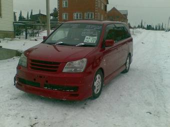2002 Mitsubishi Dion Pics