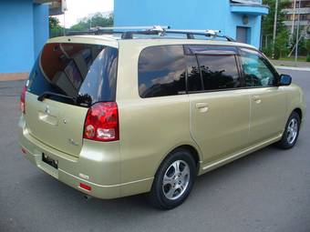 2003 Mitsubishi Dion Pictures