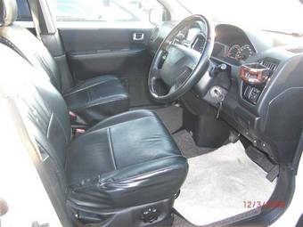 2004 Mitsubishi Dion Pictures