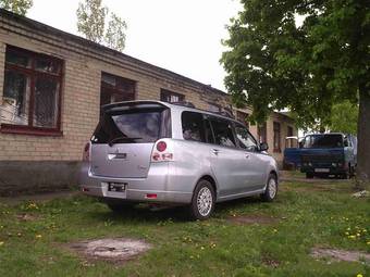 2005 Mitsubishi Dion Pictures