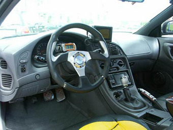 1997 Mitsubishi Eclipse Pictures