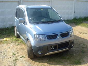 2004 Mitsubishi eK Active Pictures