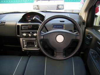 2004 Mitsubishi eK Sport Pictures