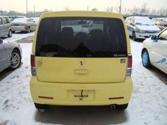 2002 Mitsubishi eK Wagon Photos
