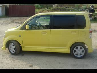 2002 Mitsubishi eK Wagon Pictures