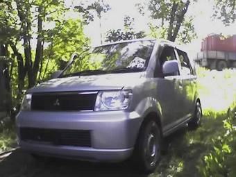 2002 Mitsubishi eK Wagon Pics