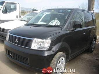 2003 Mitsubishi eK Wagon Photos