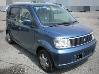 2003 Mitsubishi eK Wagon Pictures