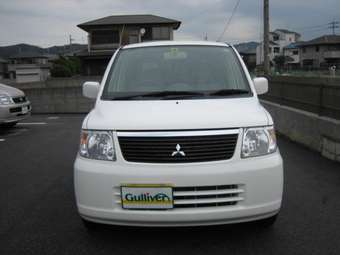 2005 Mitsubishi eK Wagon Photos