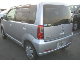 2006 Mitsubishi eK Wagon Photos