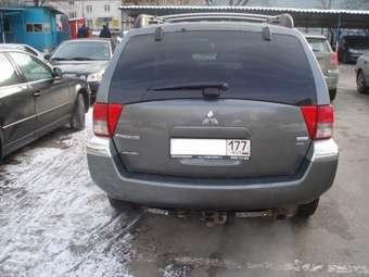 2004 Mitsubishi Endeavor Pictures