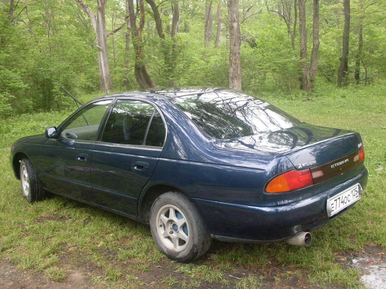 1995 Mitsubishi Eterna