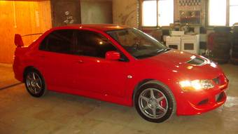 2004 Mitsubishi Evolution X Photos