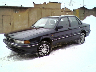 1989 Mitsubishi Galant