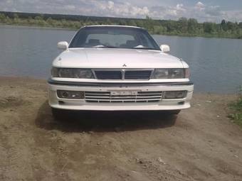 1989 Mitsubishi Galant Photos