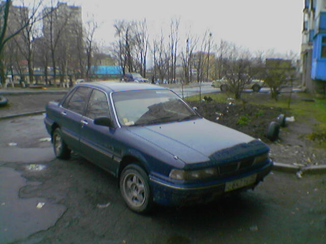 1990 Mitsubishi Galant