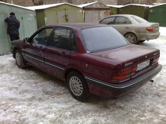 1990 Galant