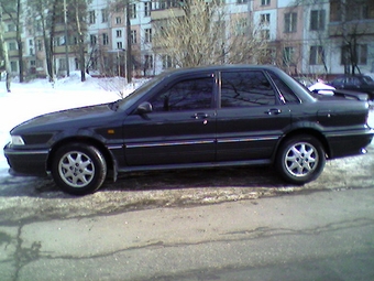 Mitsubishi Galant