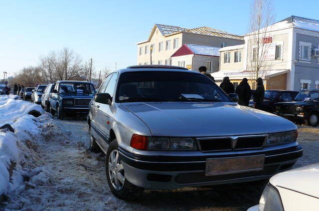 1991 Mitsubishi Galant