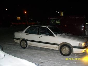 1991 Mitsubishi Galant Photos