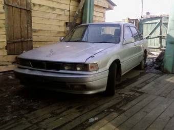 1991 Mitsubishi Galant Photos