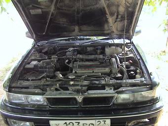1991 Mitsubishi Galant Pictures