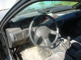 1991 Mitsubishi Galant Pictures