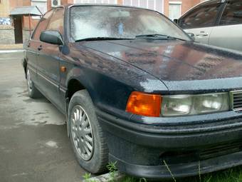 1991 Mitsubishi Galant Pictures