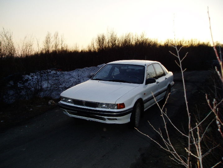 1992 Mitsubishi Galant