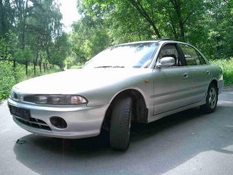 1993 Mitsubishi Galant Pics