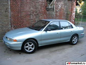 1993 Mitsubishi Galant Photos