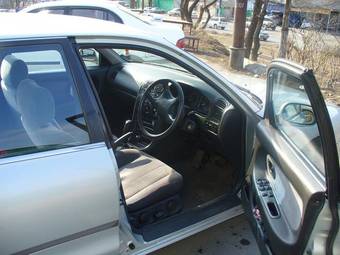1993 Mitsubishi Galant Photos